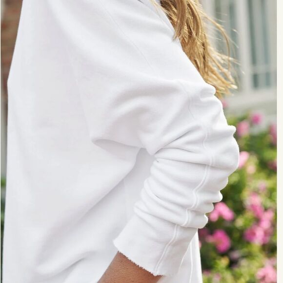 Frank and Eileen EFFIE
Long-Sleeve Funnel Neck Capelet - Picture 3 of 10